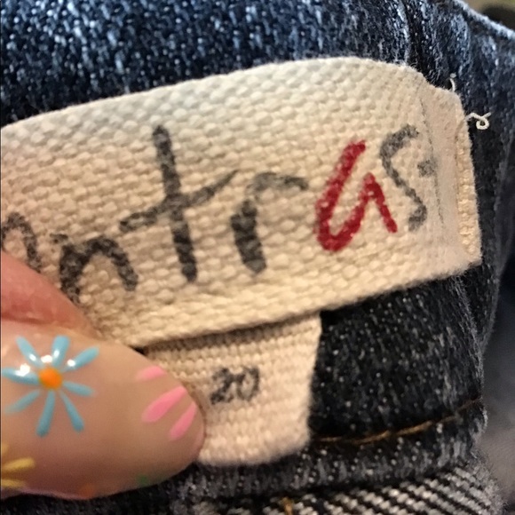 Plus Size Contrast Capris - Picture 4 of 4